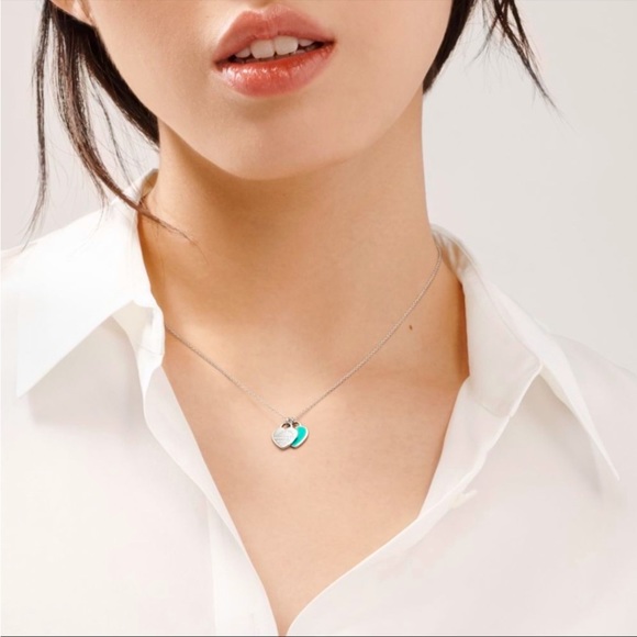 Tiffany & co necklace two heart pendant 16 inches New! ๐ฅ๐ฅ๐ฅ๐ฅ - Picture 3 of 14